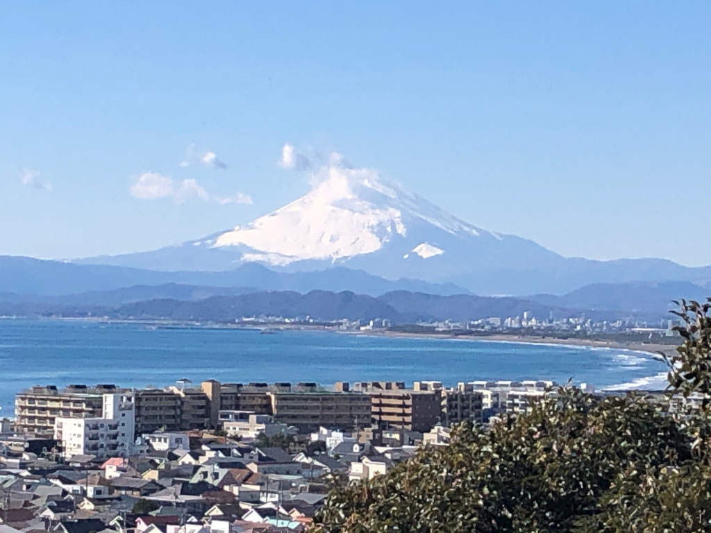 湘南に移住したい202203龍口寺から富士山